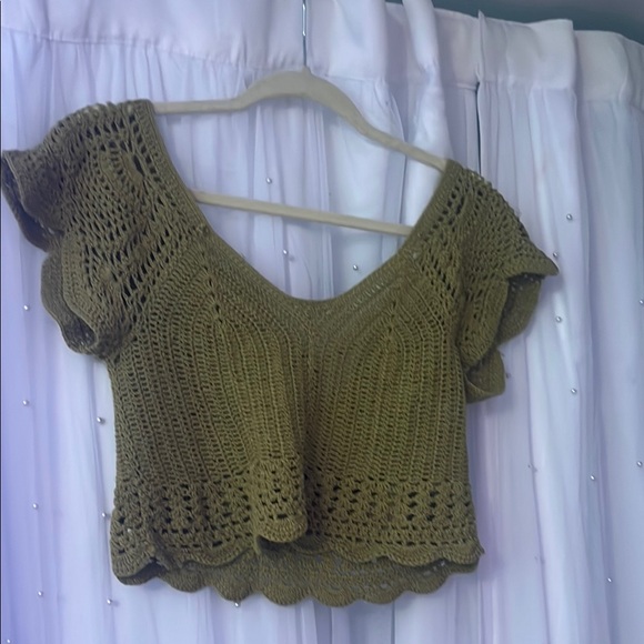 EARTHBOUND Tops - EARTHBOUND Olive Crochet Crop Top
